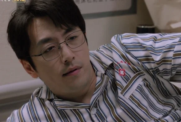 Кадр к 30 серии «Общество доброй воли»