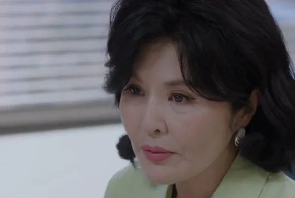 Кадр к 35 серии «Общество доброй воли»