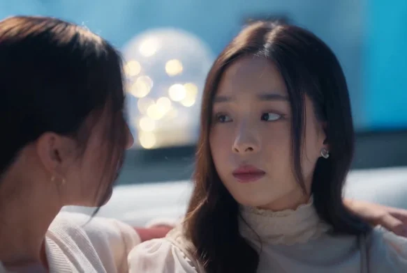 Кадр к 8 серии «Обратно со мной»