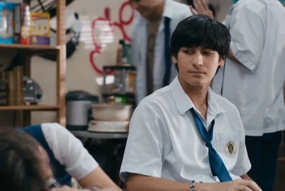 Кадр к 13 серии «Жемчужина класса Е»