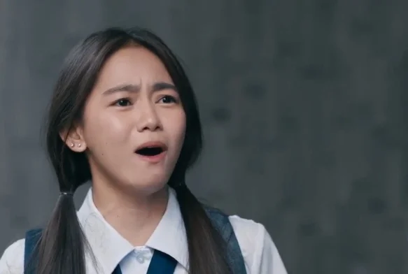 Кадр к 13 серии «Жемчужина класса Е»