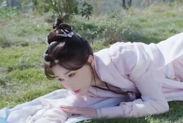 Кадр к 8 серии «Вечность в моменте»