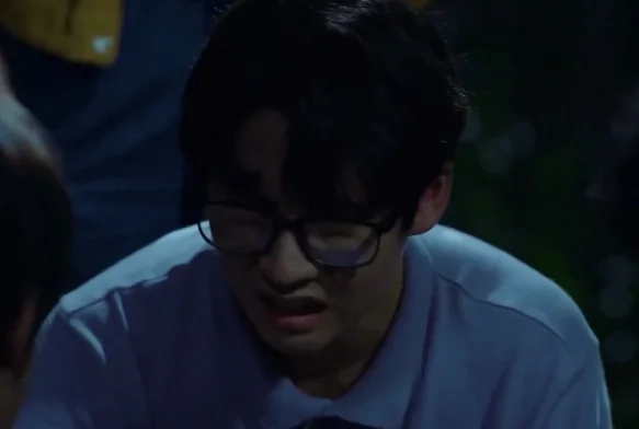 Кадр к 1 серии «Мёртвый друг навсегда»