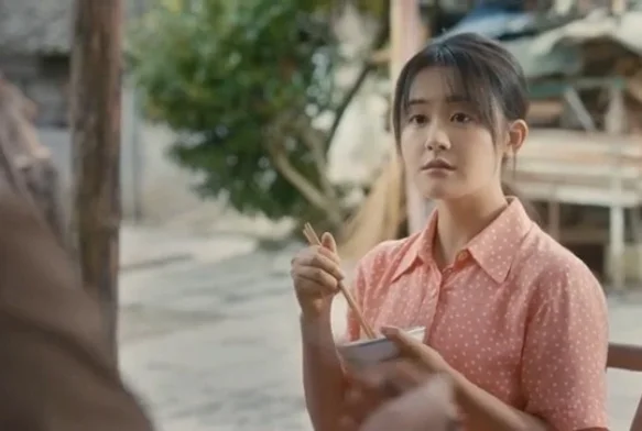 Кадр к 3 серии «Обжигающая весна»