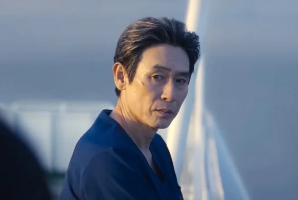 Кадр к 6 серии «Гипер нож»