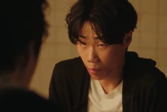 Кадр к 3 серии «Слабый герой»