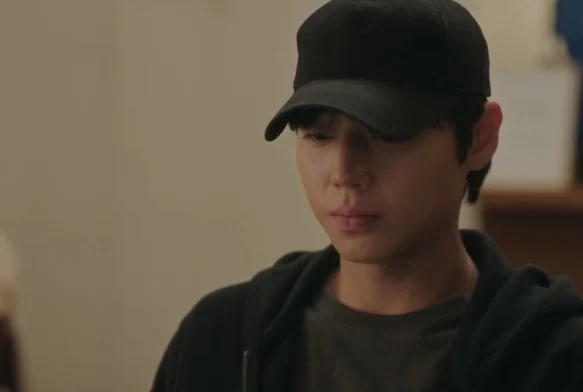 Кадр к 3 серии «Слабый герой»