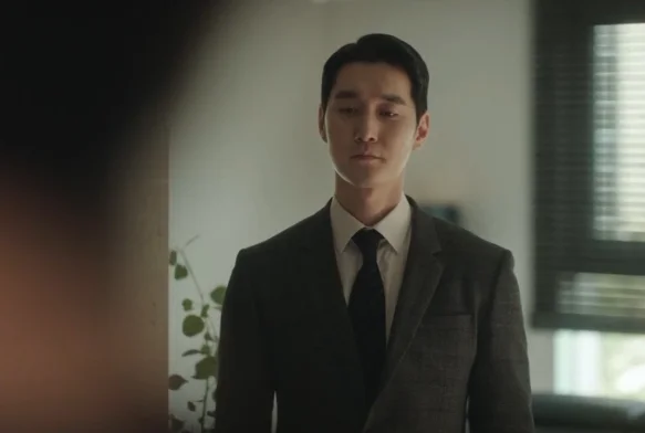 Кадр к 7 серии «Слабый герой»