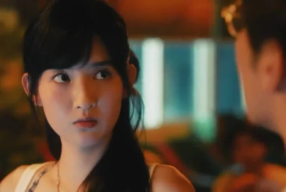 Кадр к 1 серии «Достойные любви»