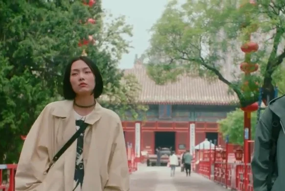 Кадр к 4 серии «Достойные любви»