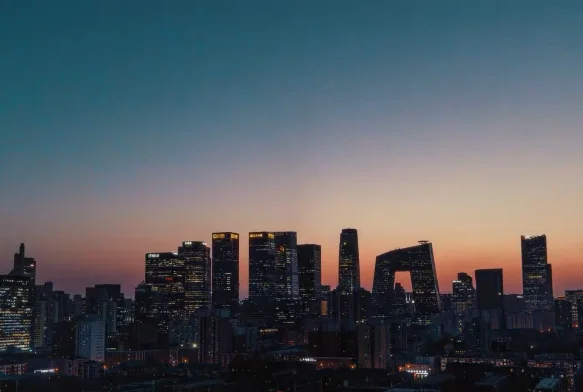 Кадр к 6 серии «Достойные любви»