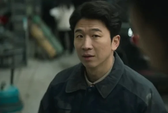 Кадр к 3 серии «Карма»