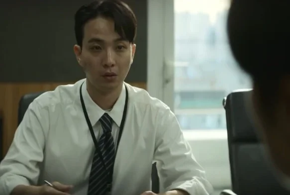 Кадр к 3 серии «Карма»