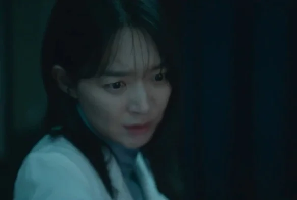 Кадр к 4 серии «Карма»