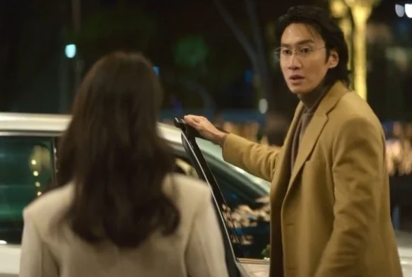 Кадр к 2 серии «Карма»