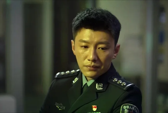 Кадр к 3 серии «Неестественный огонь»