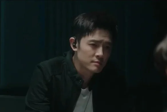 Кадр к 9 серии «Безмолвное чтение»