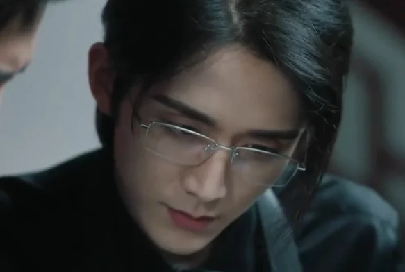 Кадр к 9 серии «Безмолвное чтение»