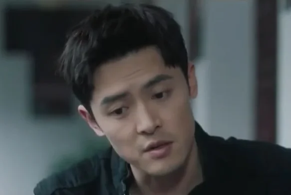 Кадр к 9 серии «Безмолвное чтение»