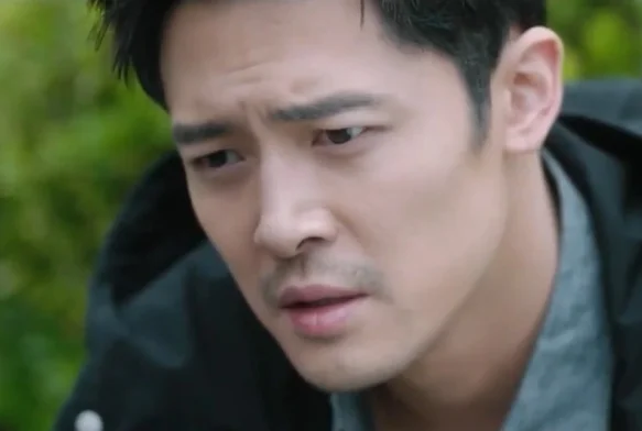 Кадр к 10 серии «Безмолвное чтение»