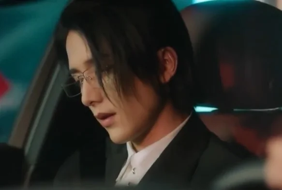 Кадр к 10 серии «Безмолвное чтение»