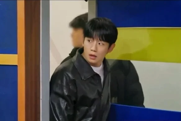 Кадр к 7 серии «Хороший день»