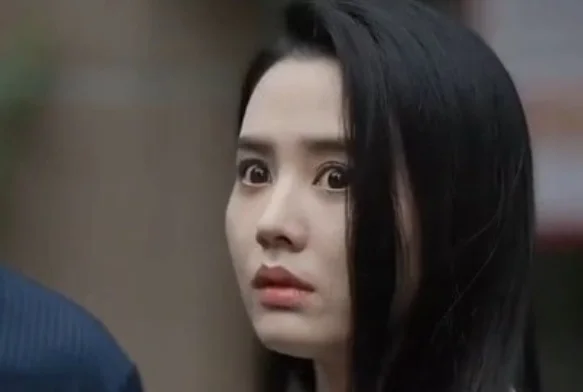 Кадр к 1 серии «Замуж за гангстера»