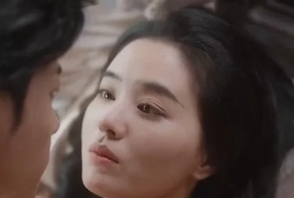 Кадр к 11 серии «Замуж за гангстера»