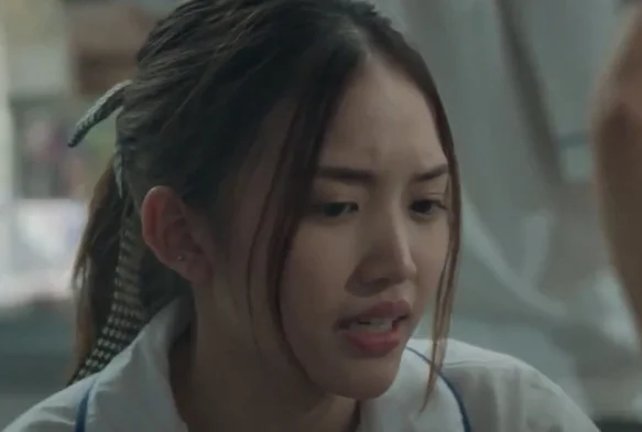 Кадр к 4 серии «Классная комната: 29 заложников»