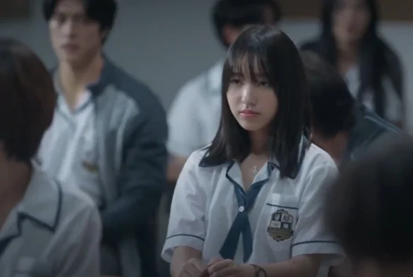 Кадр к 1 серии «Классная комната: 29 заложников»