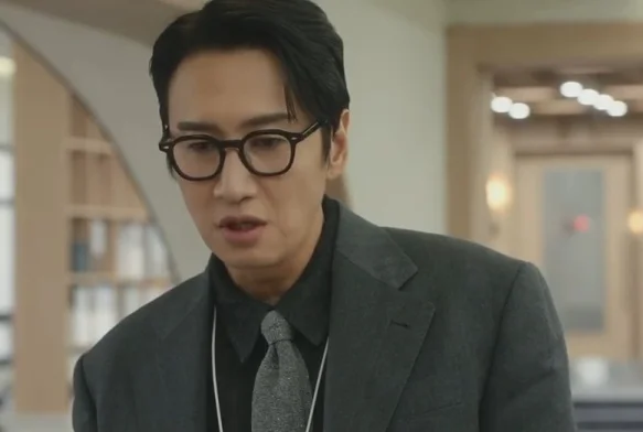 Кадр к 3 серии «Страховка на случай развода»