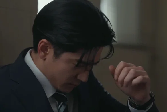 Кадр к 10 серии «Совершенно секретно»