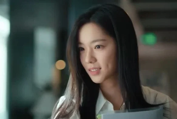 Кадр к 4 серии «Ешь, беги и влюбляйся»