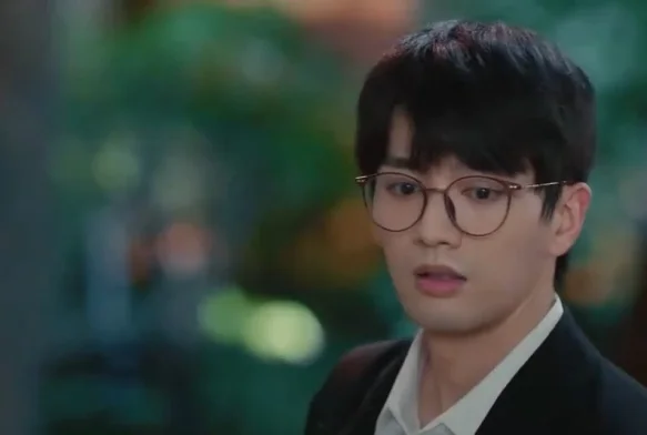 Кадр к 3 серии «Ешь, беги и влюбляйся»