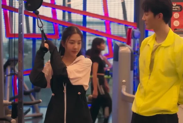 Кадр к 2 серии «Служба расставаний»