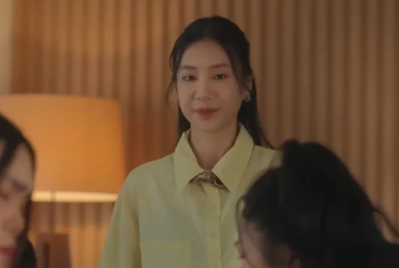 Кадр к 2 серии «Служба расставаний»