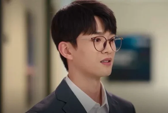 Кадр к 6 серии «Ешь, беги и влюбляйся»