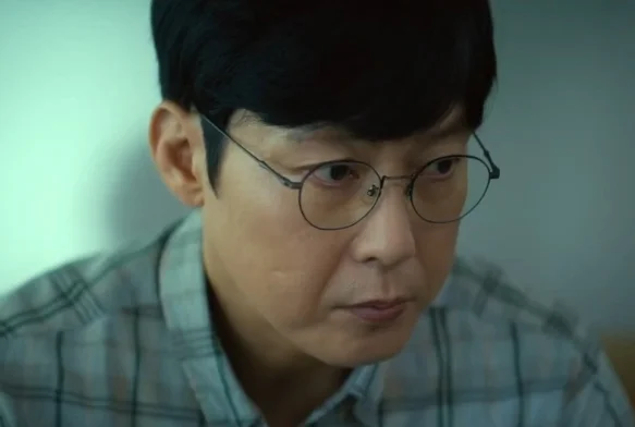 Кадр к 8 серии «Гипер нож»