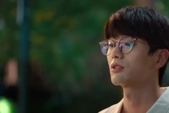 Кадр к 7 серии «Ешь, беги и влюбляйся»