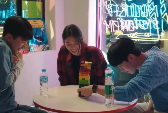 Кадр к 5 серии «Хи Су во втором классе»