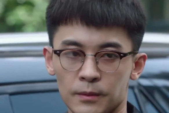 Кадр к 12 серии «Безмолвное чтение»