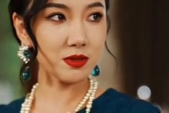 Кадр к 8 серии «Замуж за гангстера»