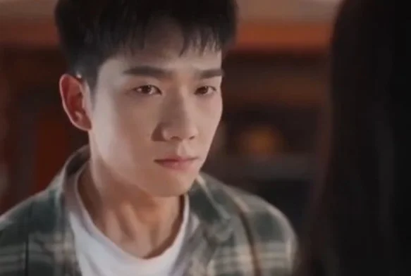 Кадр к 12 серии «Замуж за гангстера»