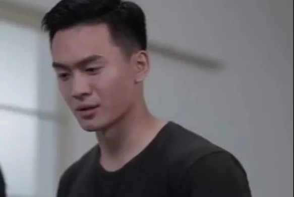 Кадр к 13 серии «Замуж за гангстера»