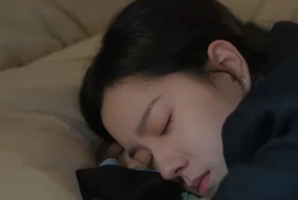 Кадр к 14 серии «Ешь, беги и влюбляйся»