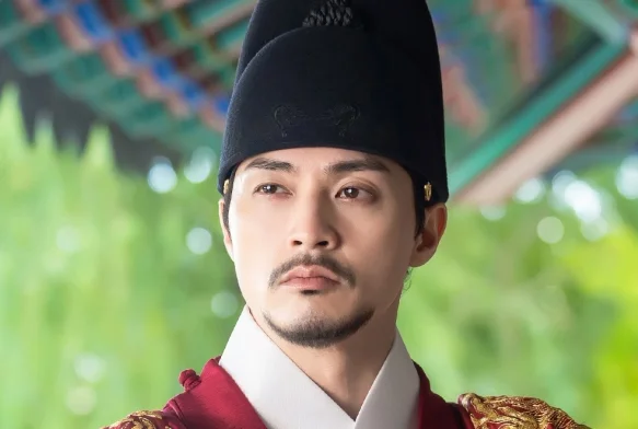 Кадр к 2 серии «Возвращение во дворец»