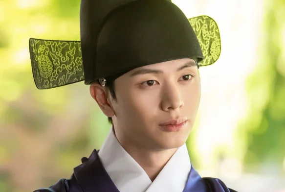 Кадр к 2 серии «Возвращение во дворец»