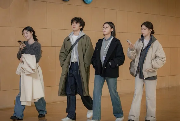 Кадр к 3 серии «Жизнь человека, который однажды станет мудрым»