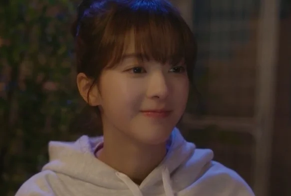 Кадр к 4 серии «Банни и её мальчики»