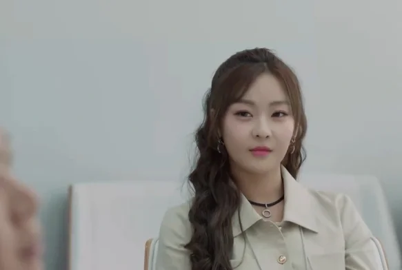 Кадр к 3 серии «Её траектория»